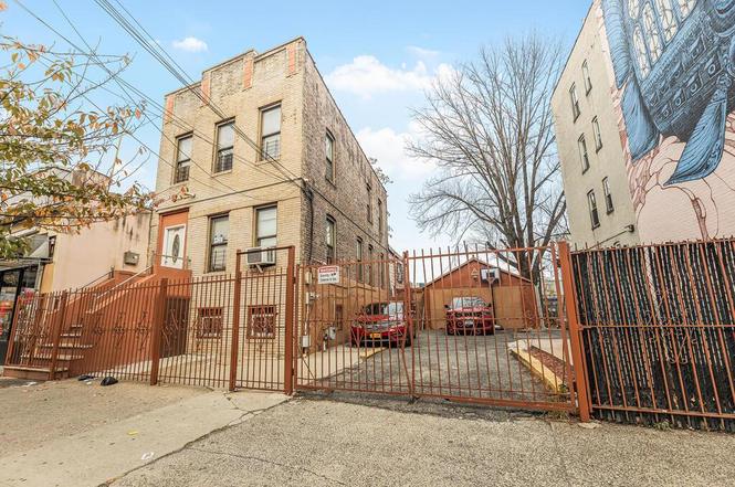 1262 Leland Ave